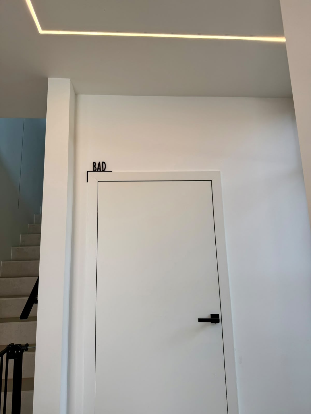Türschild "Døra"